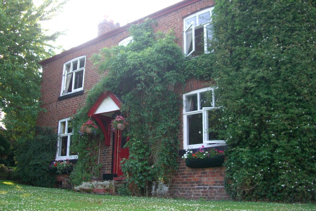 Ash Farm Country House Hotel Little Bollington Exterior photo