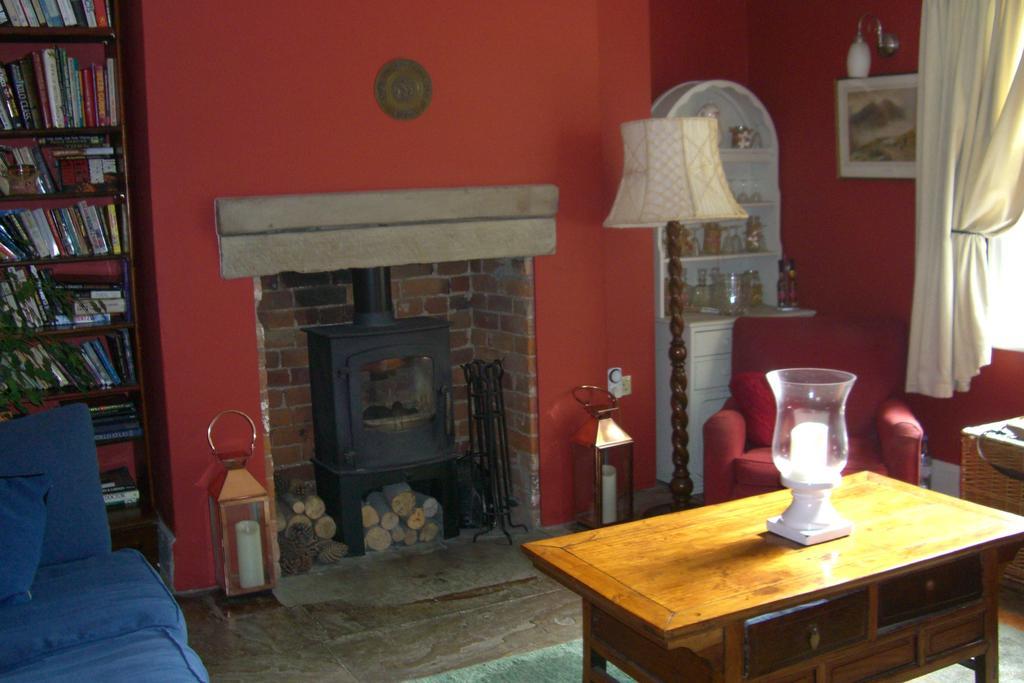 Ash Farm Country House Little Bollington Exterior photo